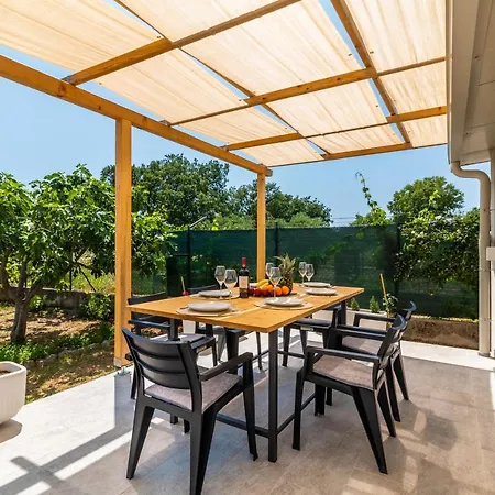 House Kristina With Jacuzzi Pool Only For * Kaštel Novi